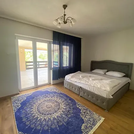 Stens Centar Villa *